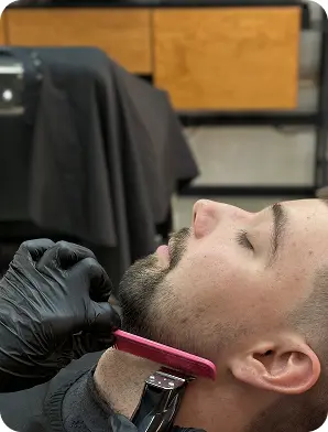 Golenie brzytwą w SHO BarberShop Poznań